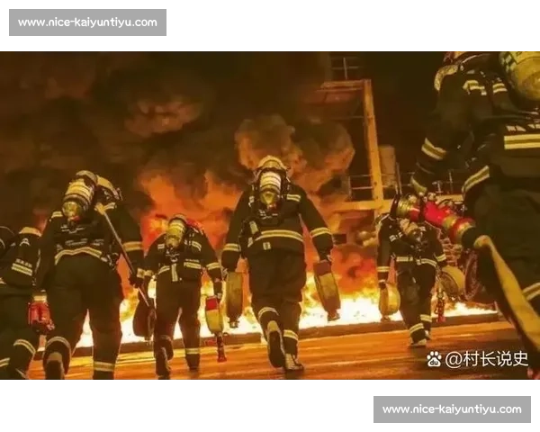 莫愁乡背后的生死羁绊：18 岁少年用说唱守护姥姥最后的生命火光