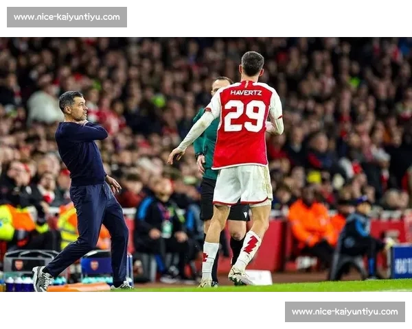 阿森纳求购佩佩遇阻!波尔图强硬表态:租借必须付费,工资全额承担 阿森纳求购佩佩遇阻!波尔图强硬表态:租借必须付费,工资全额承担