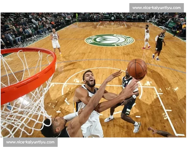 拒训威胁全落空!爵士 5 号秀光速蜕变,官推三连晒暗藏重建野心 拒训威胁全落空!爵士 5 号秀光速蜕变,官推三连晒暗藏重建野心