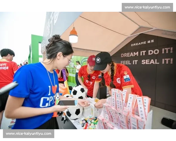 南通主场紧急扩容 9000 座迎首秀，2 万席位见证苏超黑马崛起