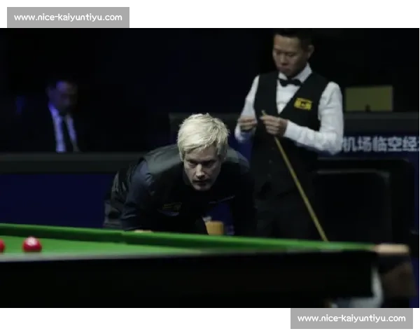 郑钦文破发关键局点燃逆转希望!首盘 3 平展现大心脏特质